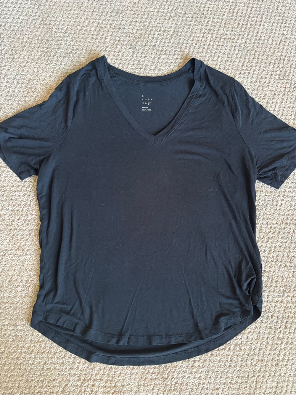 Worn Once new day Black V-Neck Relaxed Fit Short Sleeve Tee